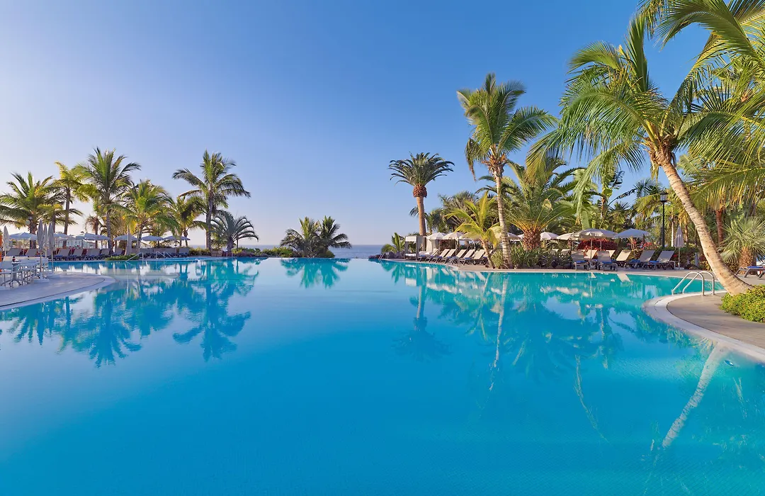 Adrian Hoteles Roca Nivaria-1